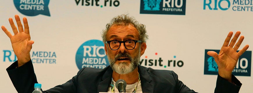 Massimo Bottura bei der Pressekonferenz in Rio