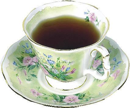 eine mit Blumenmuster verzierte Tasse Tee