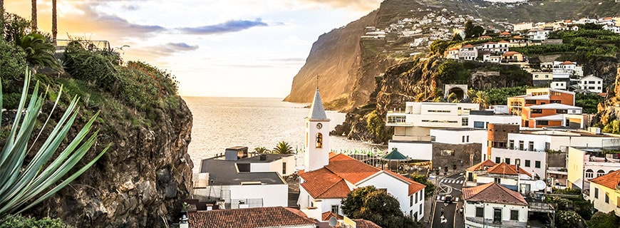 Auf der Insel Madeira eröffnet Fußballstar Christiano Ronaldo sein erstes Hotel.