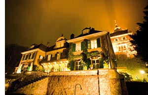 Schlosshotel Lerbach bei Nacht 