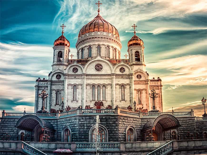 Zwischen Menschenmassen und gelassener Ruhe: Die Christ-Erlöser-Kathedrale gehört zu den schönsten Sightseeing-Orten
